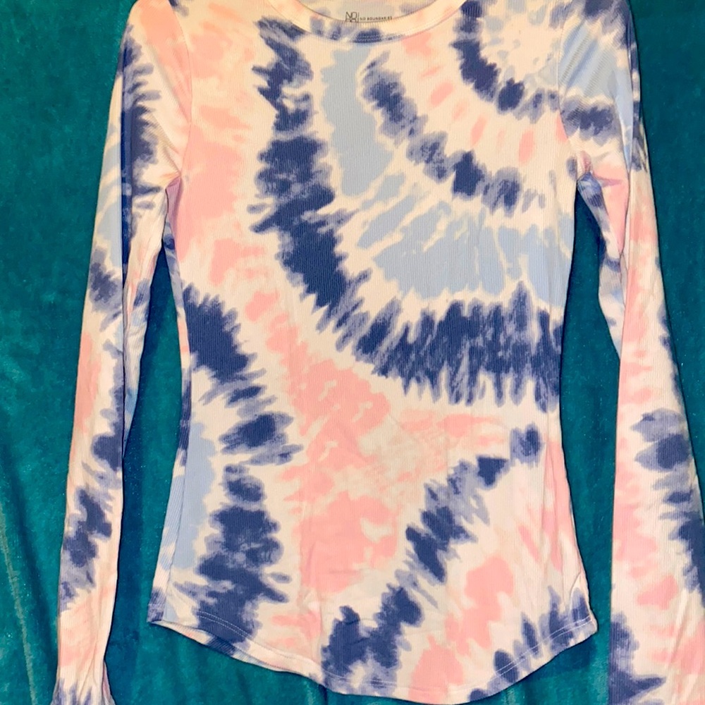Tie dye light weight long sleeved shirt